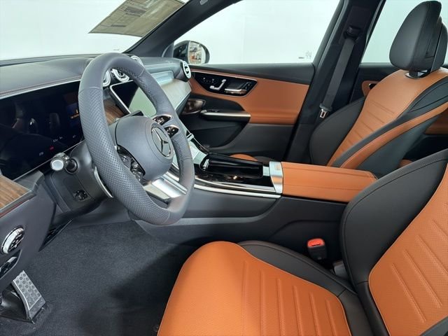 New 2026 Obsidian Black Metallic Mercedes-Benz GLC 300 image 11