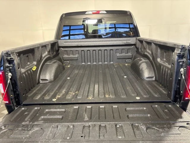 Used 2018 Black Ford XLT image 8