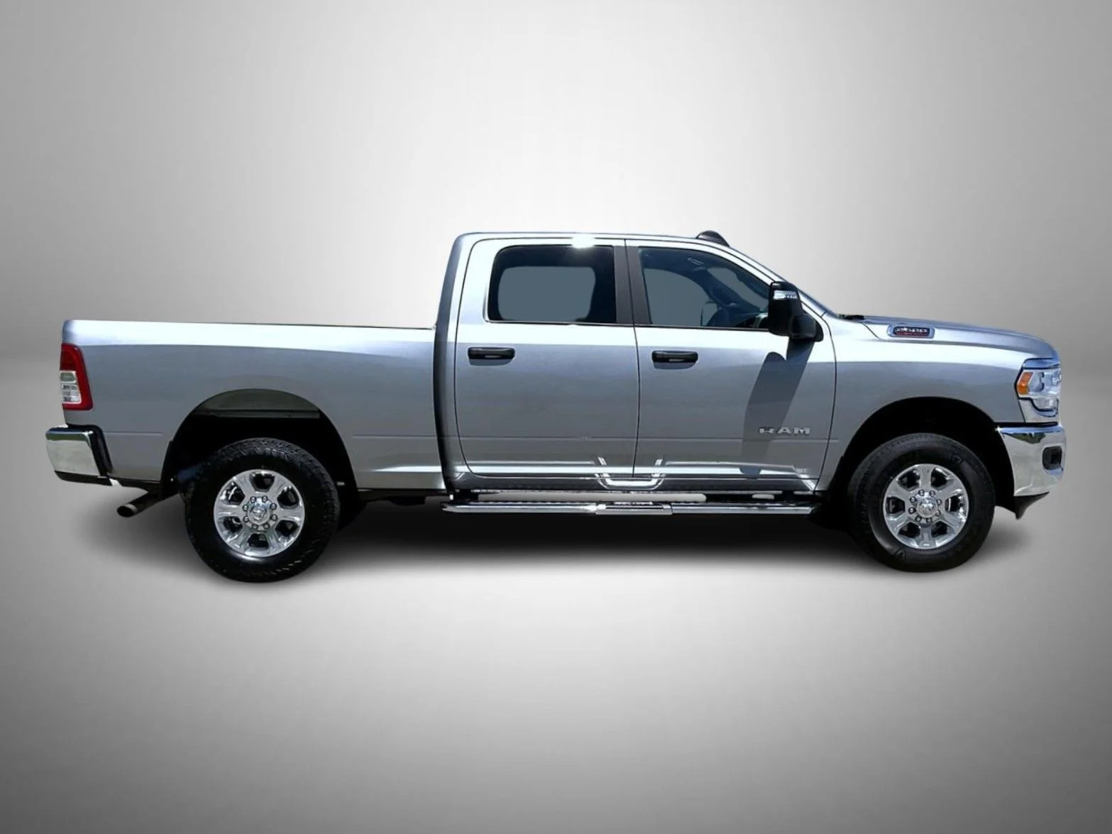 Used 2024 Silver Ram Big Horn image 4