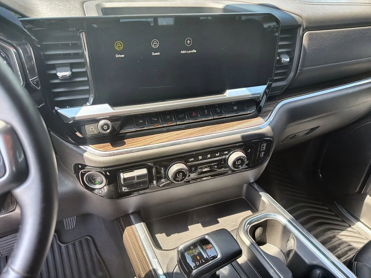 Used 2023 Northsky Blue Metallic Chevrolet RST image 13