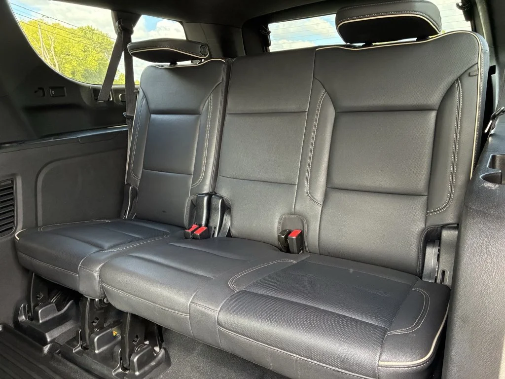 Used 2023 SUMMIT WHITE Chevrolet Premier image 18
