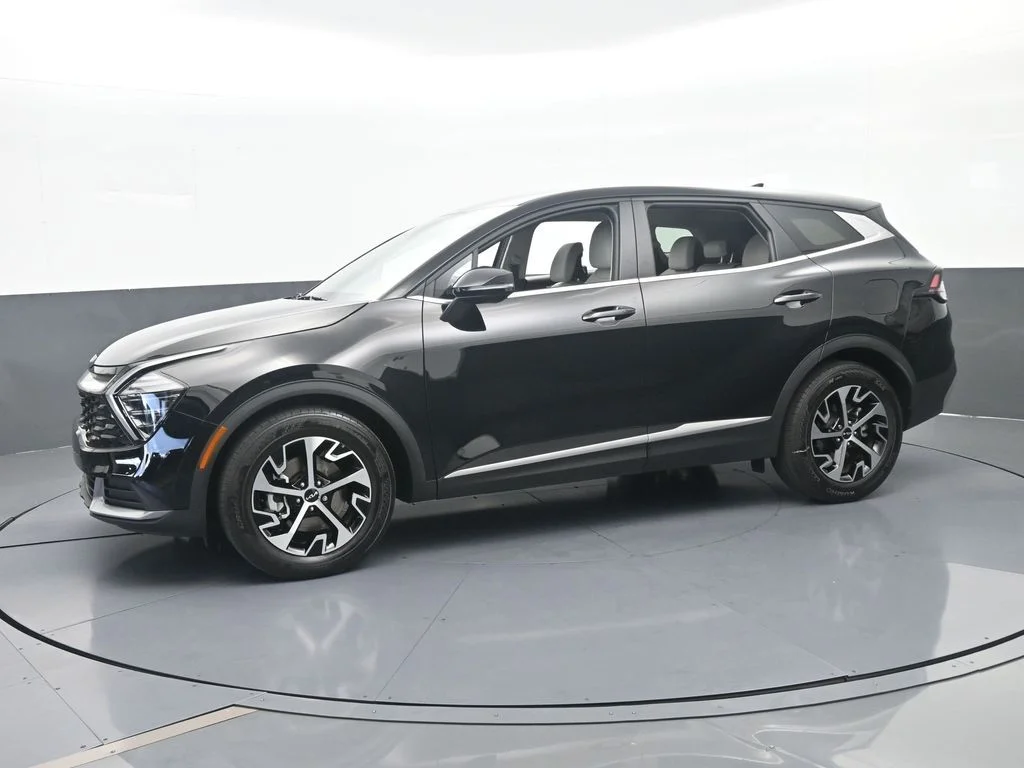 2024 Kia Sportage 2.5 EX AT's photo