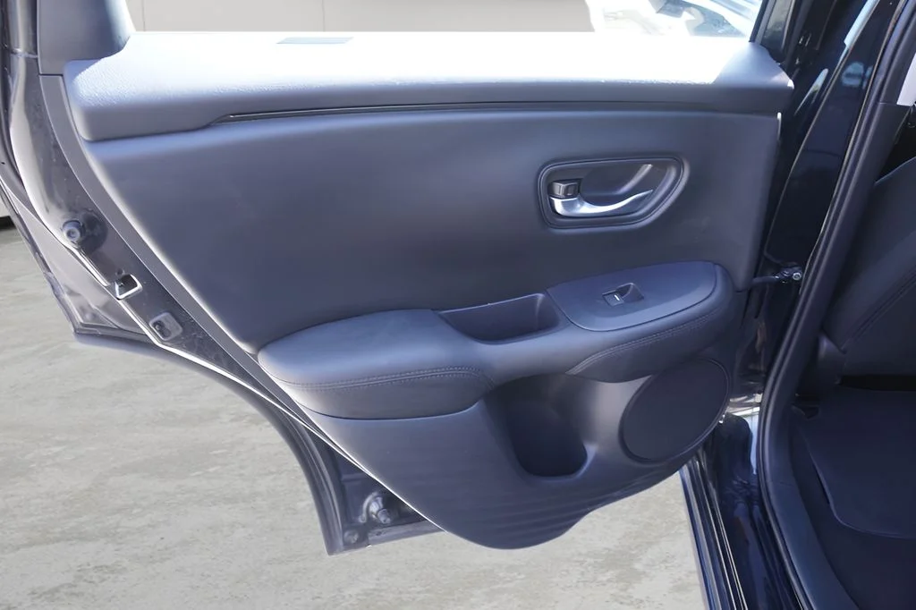 Used 2025 Crystal Black Pearl Honda LX image 12
