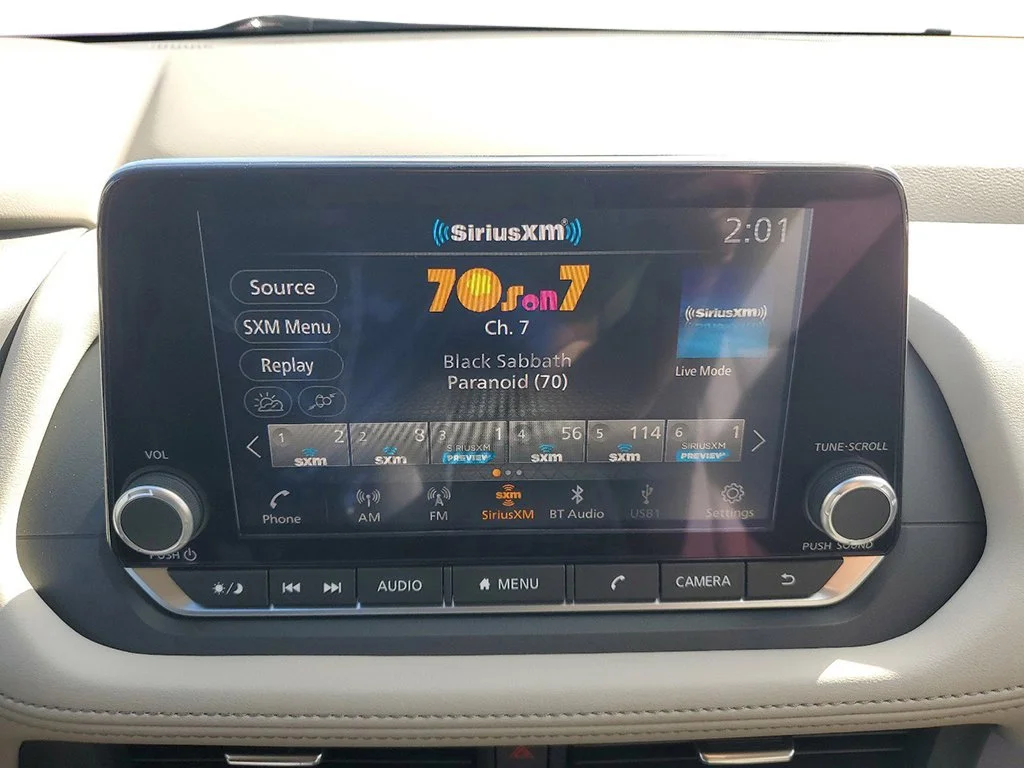 2025 Nissan Rogue SV - Photo 16