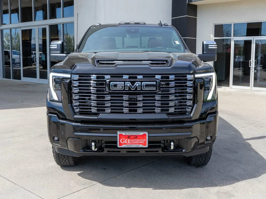 2026 GMC Sierra 2500HD Denali Ultimate - Photo 2