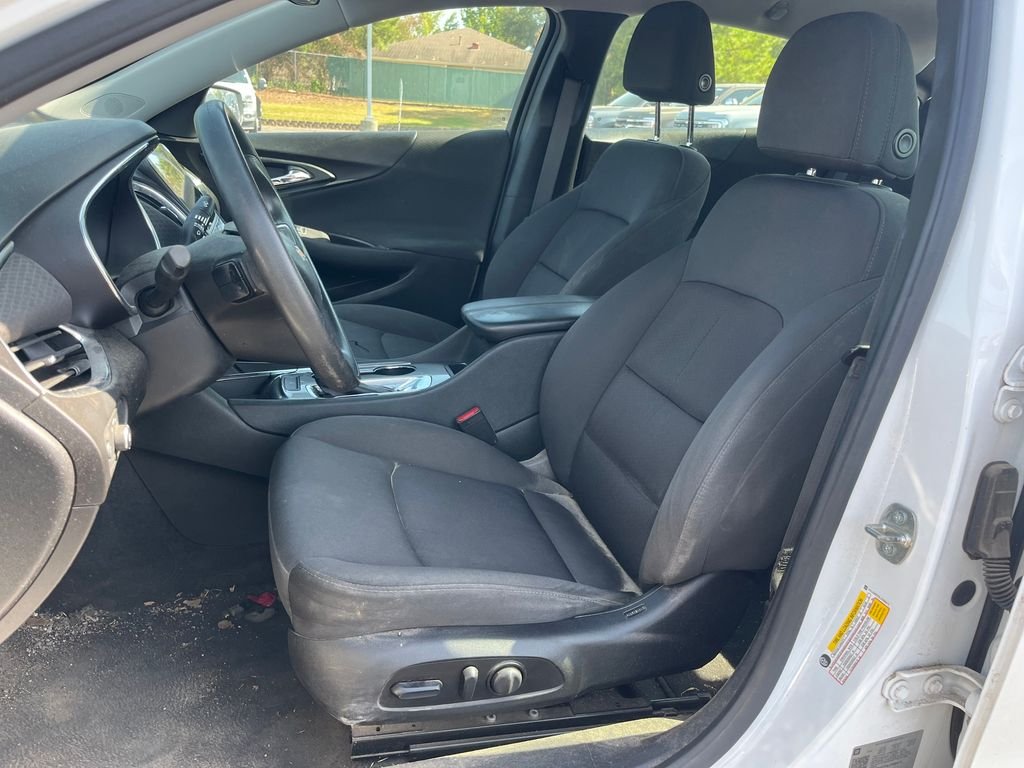 Used 2020 Summit White Chevrolet LT image 6
