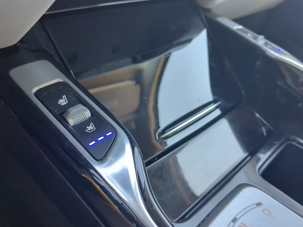 Used 2023 Aurora Black Kia SX Prestige image 30