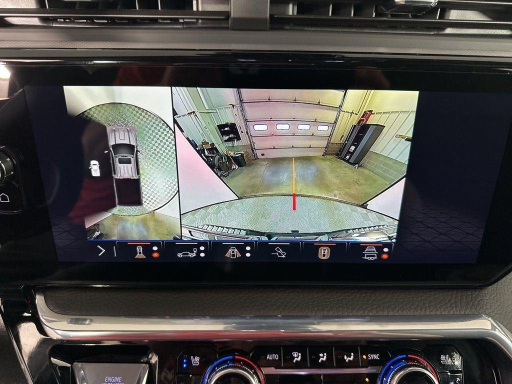 Used 2025 Onyx Black GMC Denali image 36