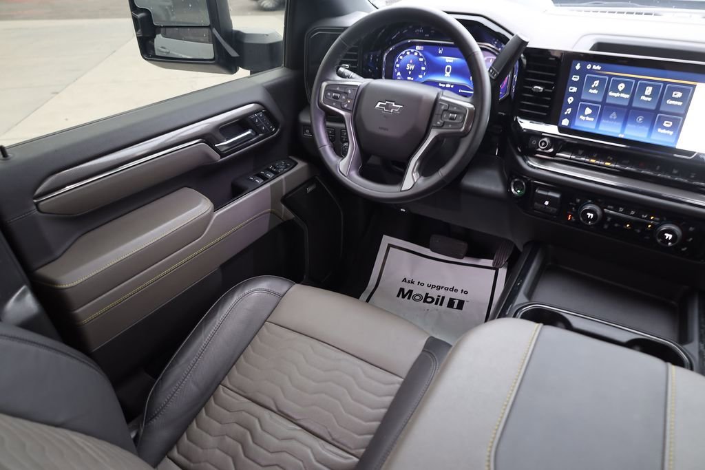 Used 2025 Slate Gray Metallic Chevrolet ZR2 image 20