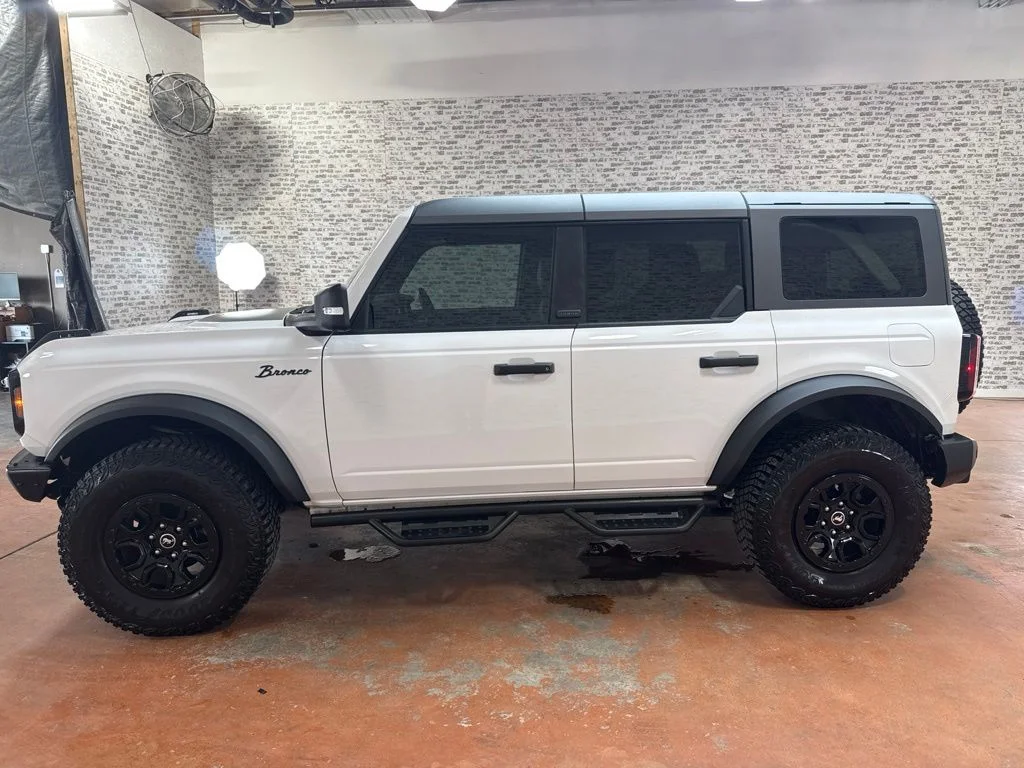 Used 2024 White Ford Wildtrak image 4