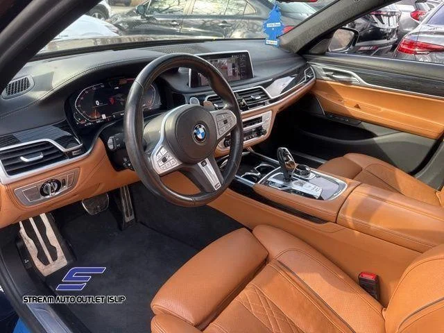 2022 BMW 7 Series 750i - Photo 40