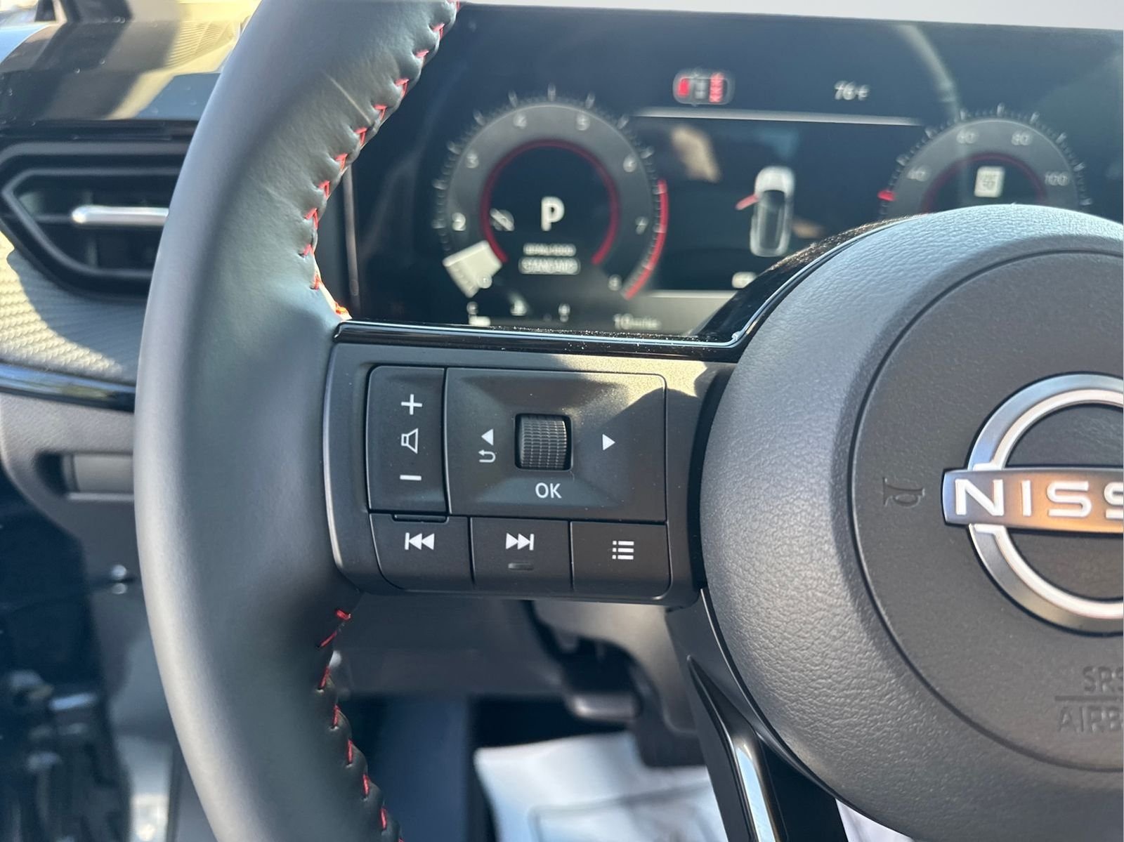 2026 Nissan KICKS SR - Photo 14
