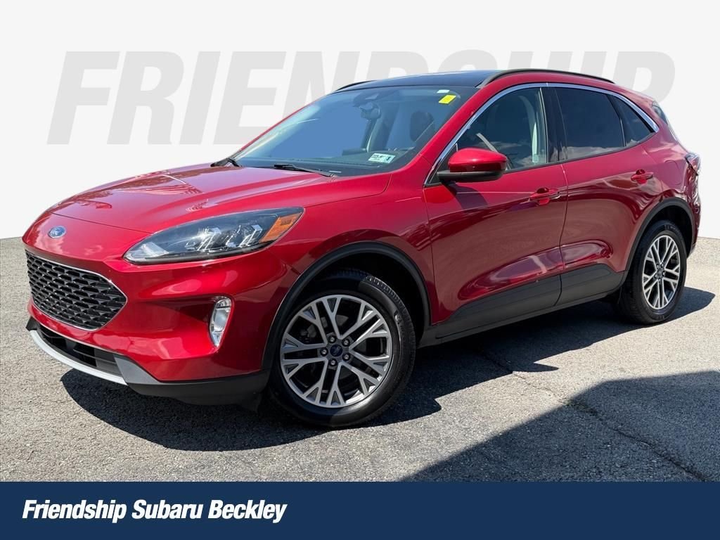 Used 2022 Red Ford SEL image 1