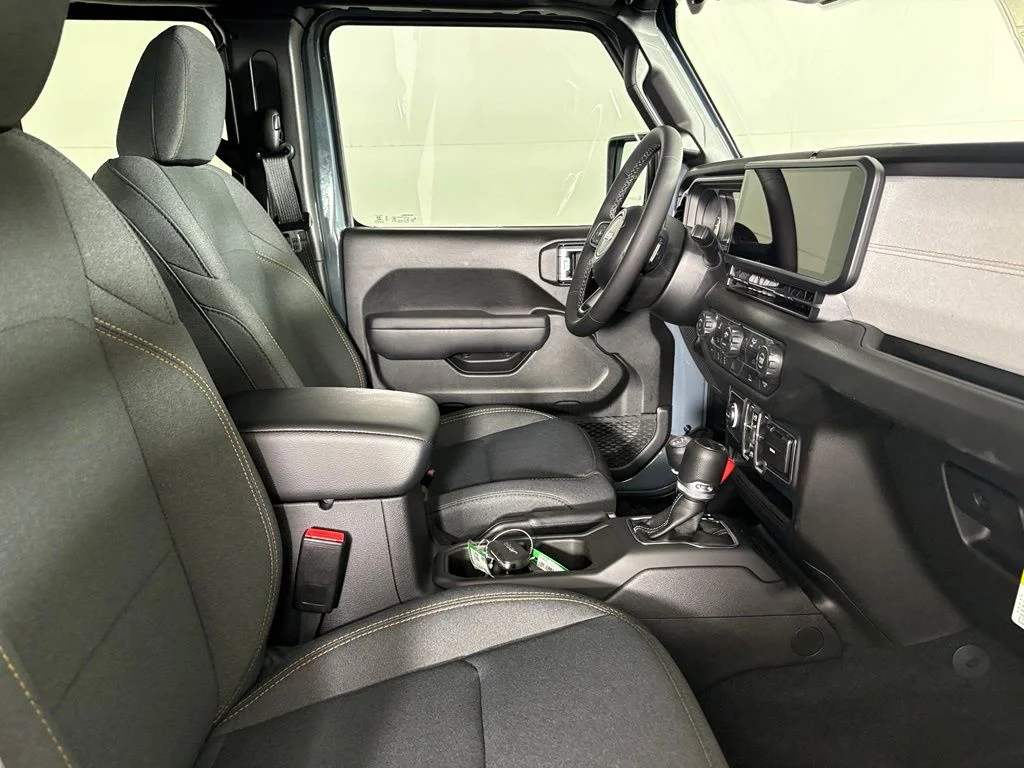 2026 Jeep Gladiator Willys - Photo 14