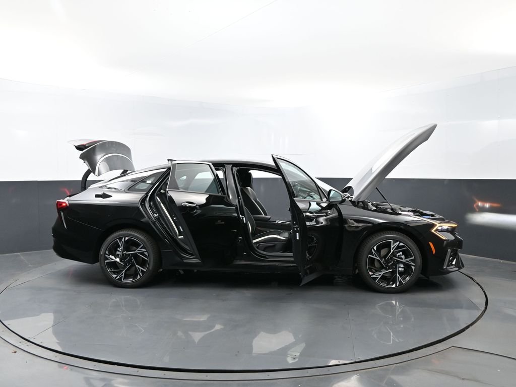 New 2026 Aurora Black Pearl Kia GT-Line FWD image 29
