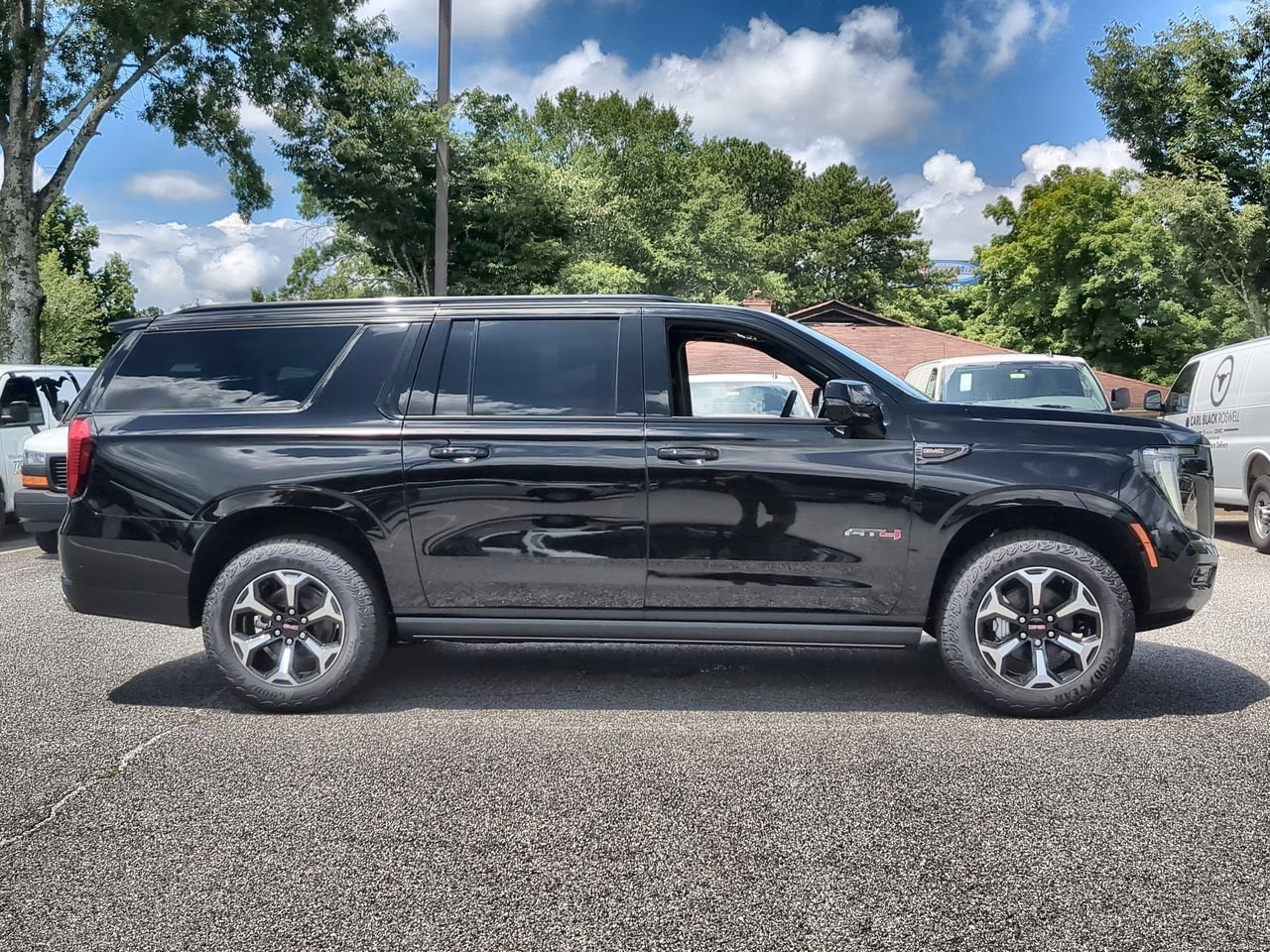 New 2026 Onyx Black GMC AT4 image 9
