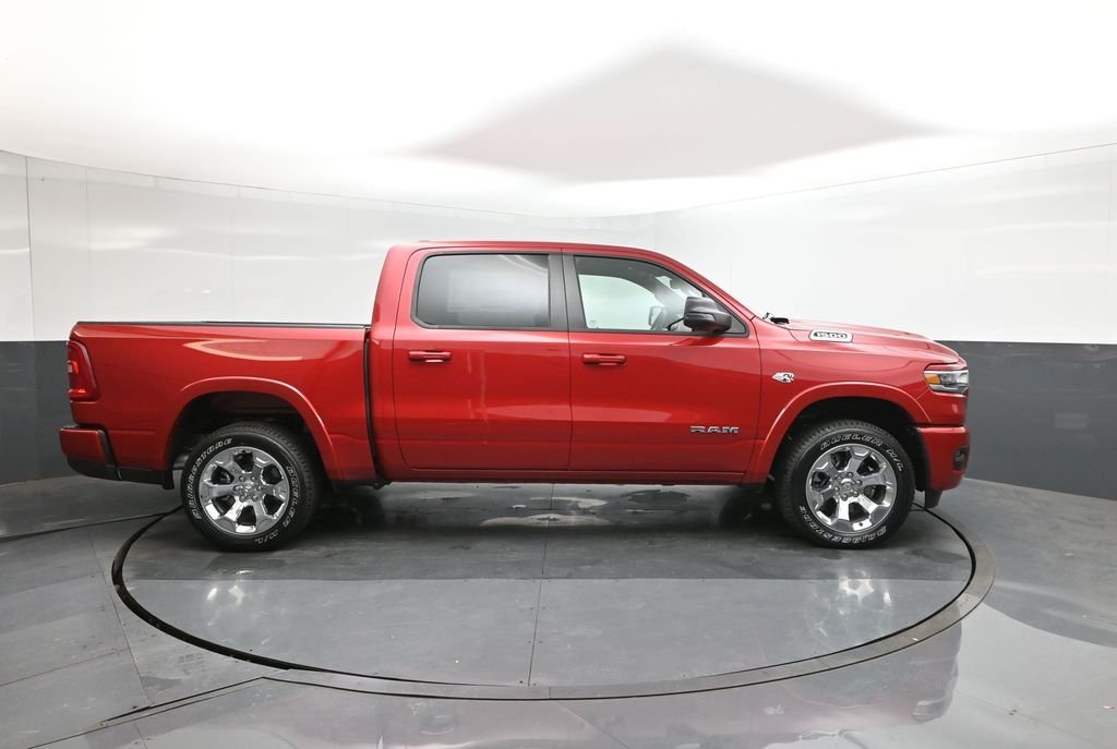 New 2026 Molten Red Pearl-Coat Exterior Paint RAM Big Horn/Lone Star image 26