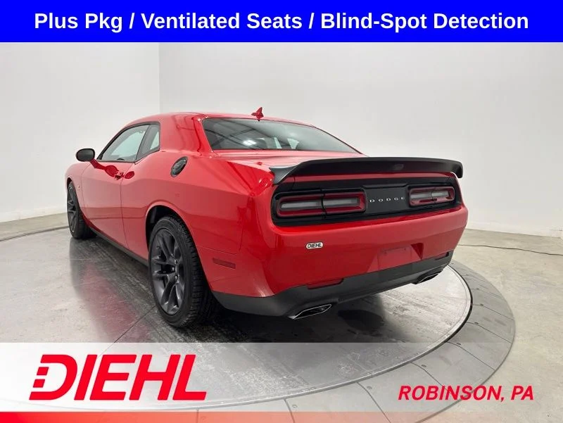 Used 2023 Red Dodge R/T Scat Pack image 5
