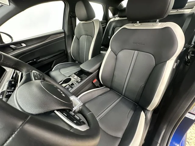 2026 Kia K5 GT-Line - Photo 14
