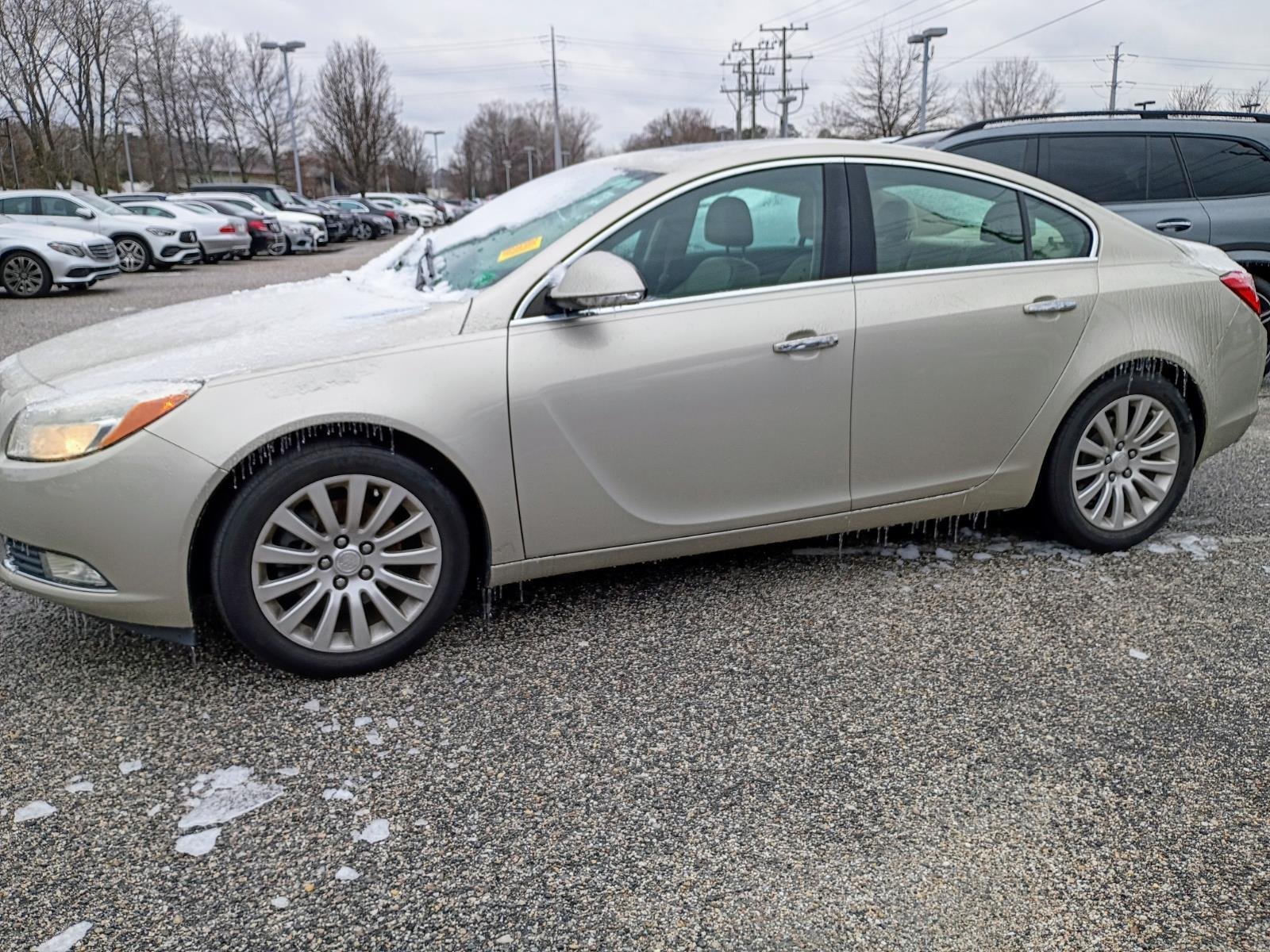 2013 Buick Regal Premium 2