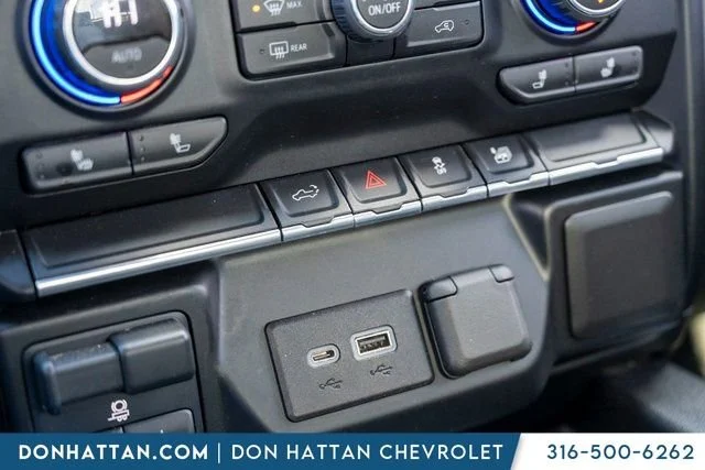 2021 Chevrolet Silverado 1500 RST - Photo 12
