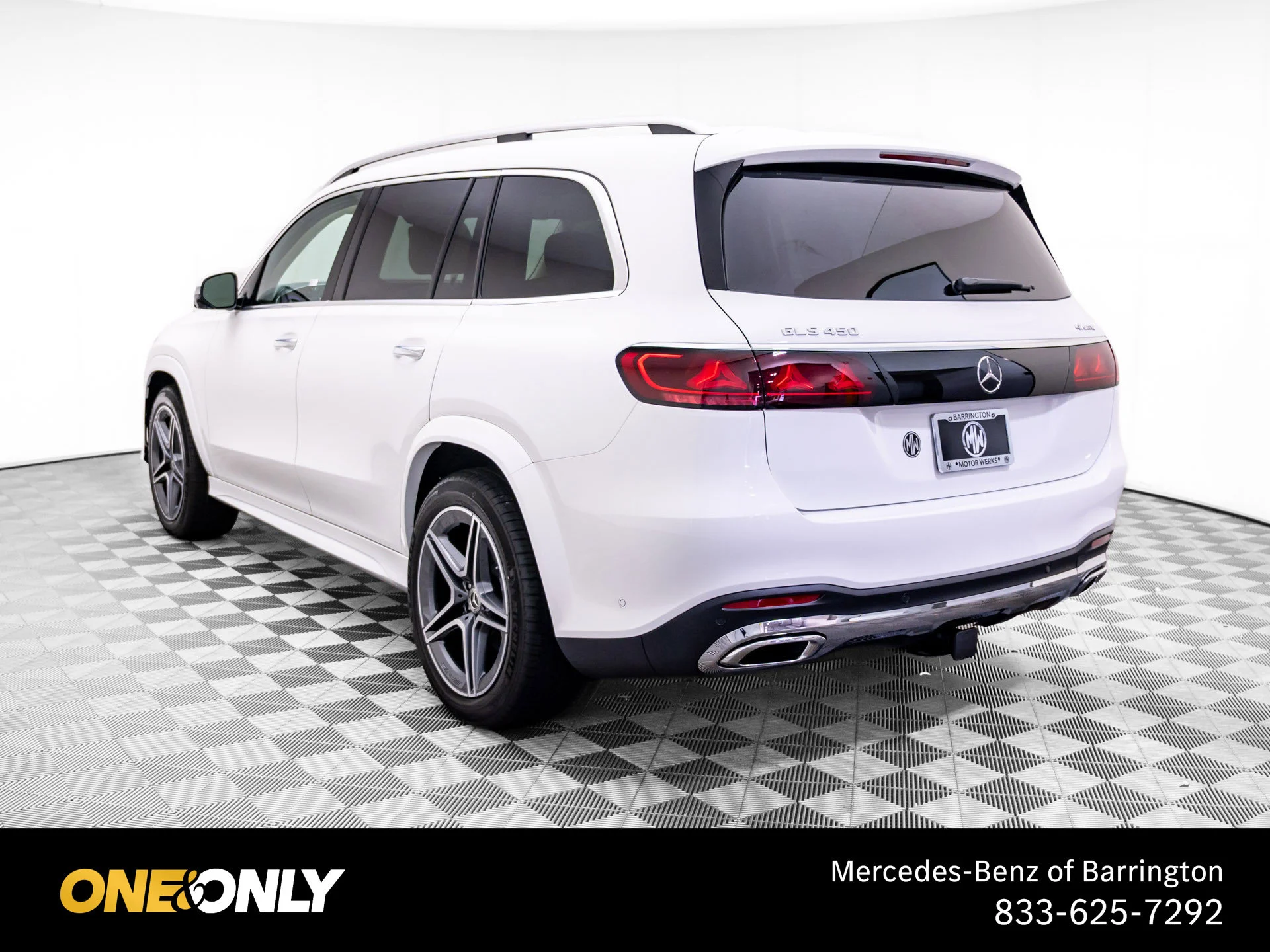 New 2027 White Mercedes-Benz GLS 450 image 3