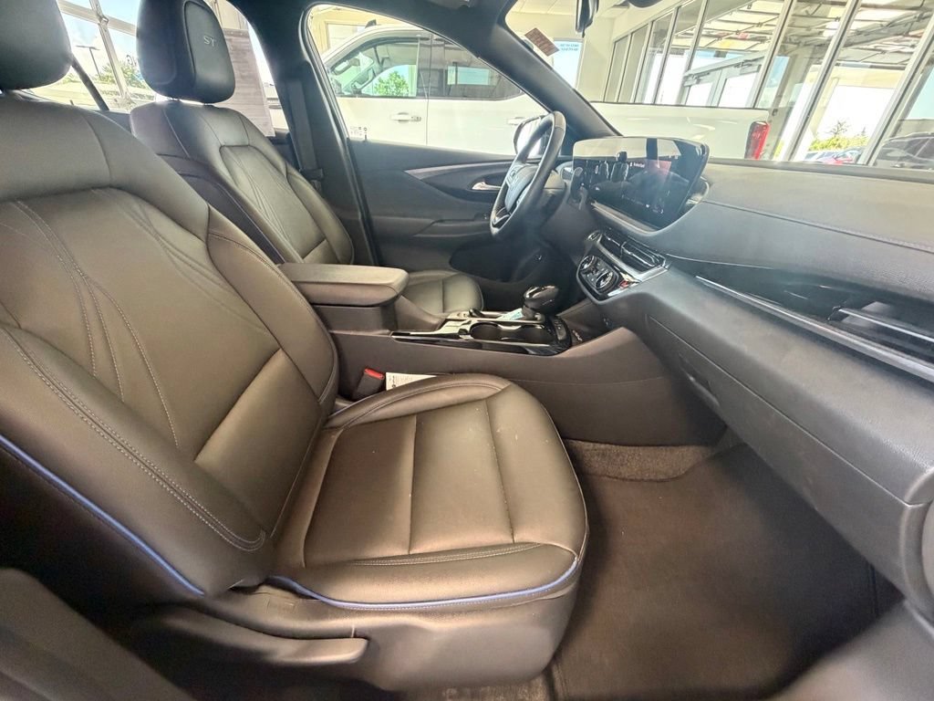 Used 2024 Moonstone Gray Metallic Buick Sport Touring image 38
