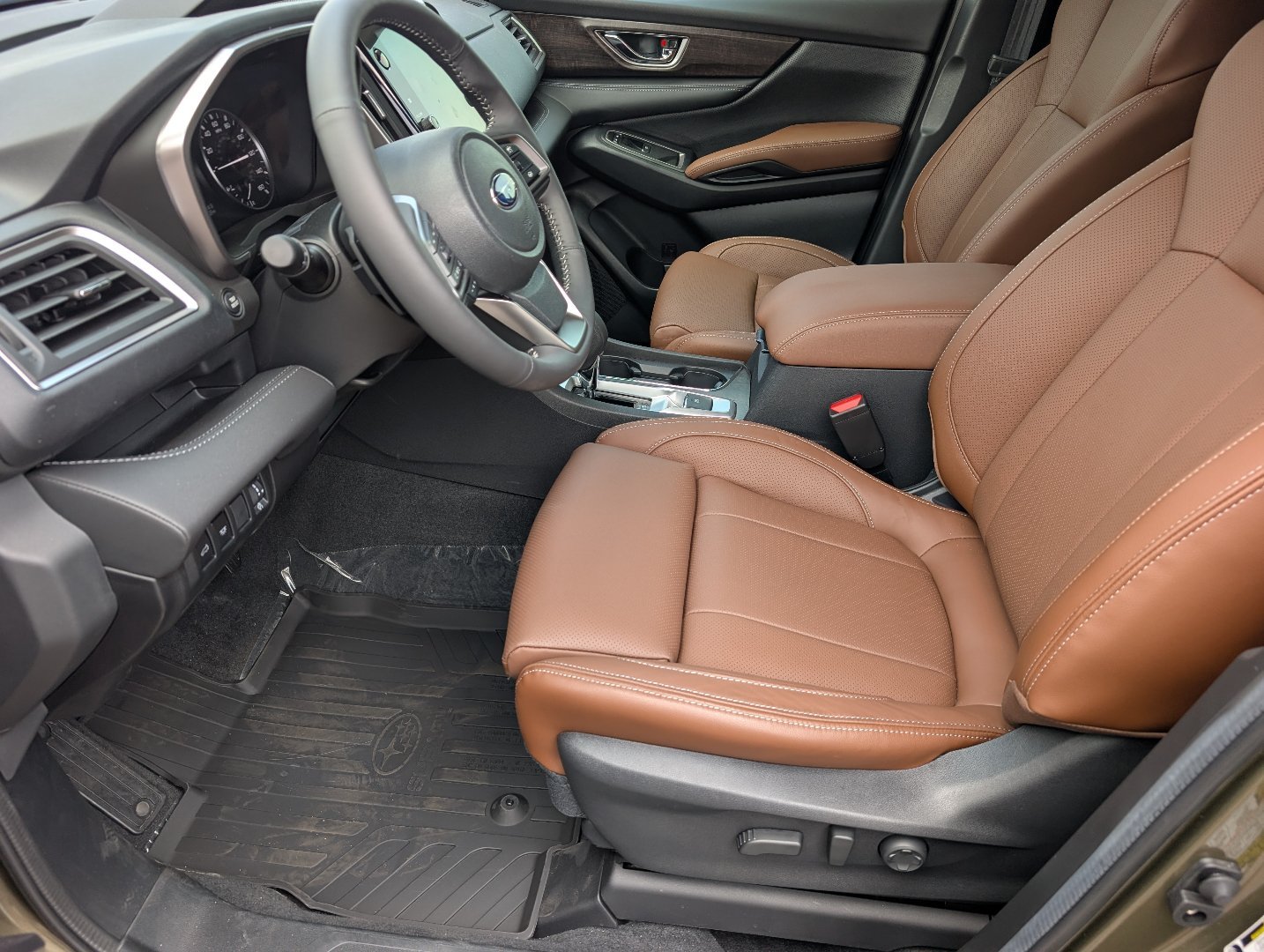 2026 Subaru Ascent Touring - Photo 10