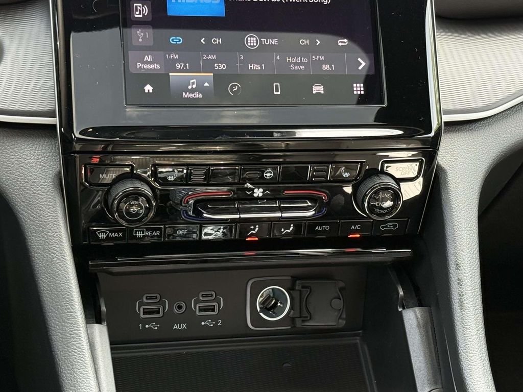 2025 Jeep Grand Cherokee Altitude - Photo 21