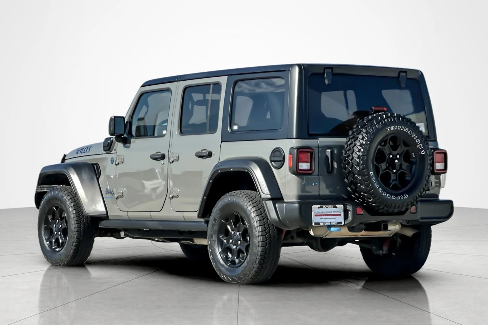 Used 2023 STING - GRAY Jeep S 4XE image 3