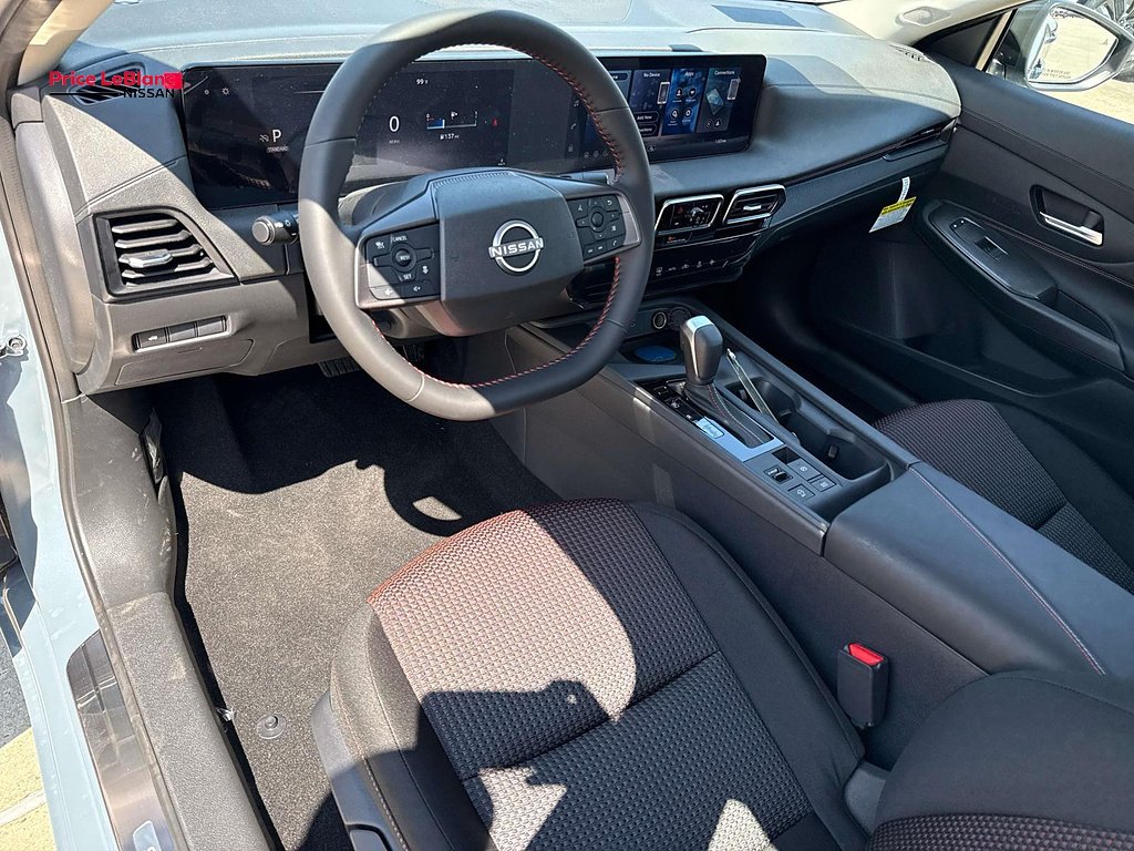 New 2027 Atlantic Gray Metallic / Super Black Two-tone Nissan SR image 11