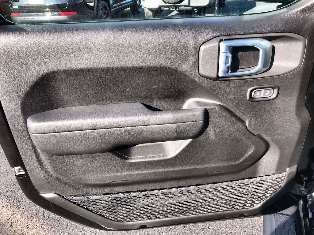 2026 Jeep Wrangler 4-Door Sport - Photo 13