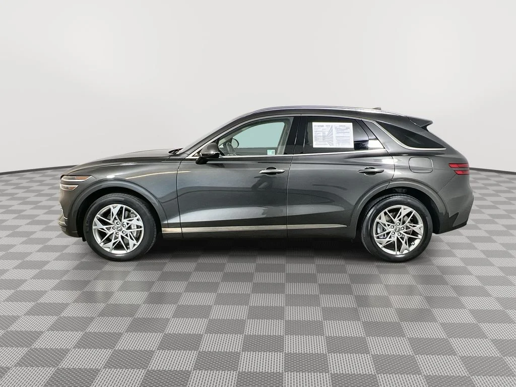 Used 2025 Gray Genesis 2.5T image 5