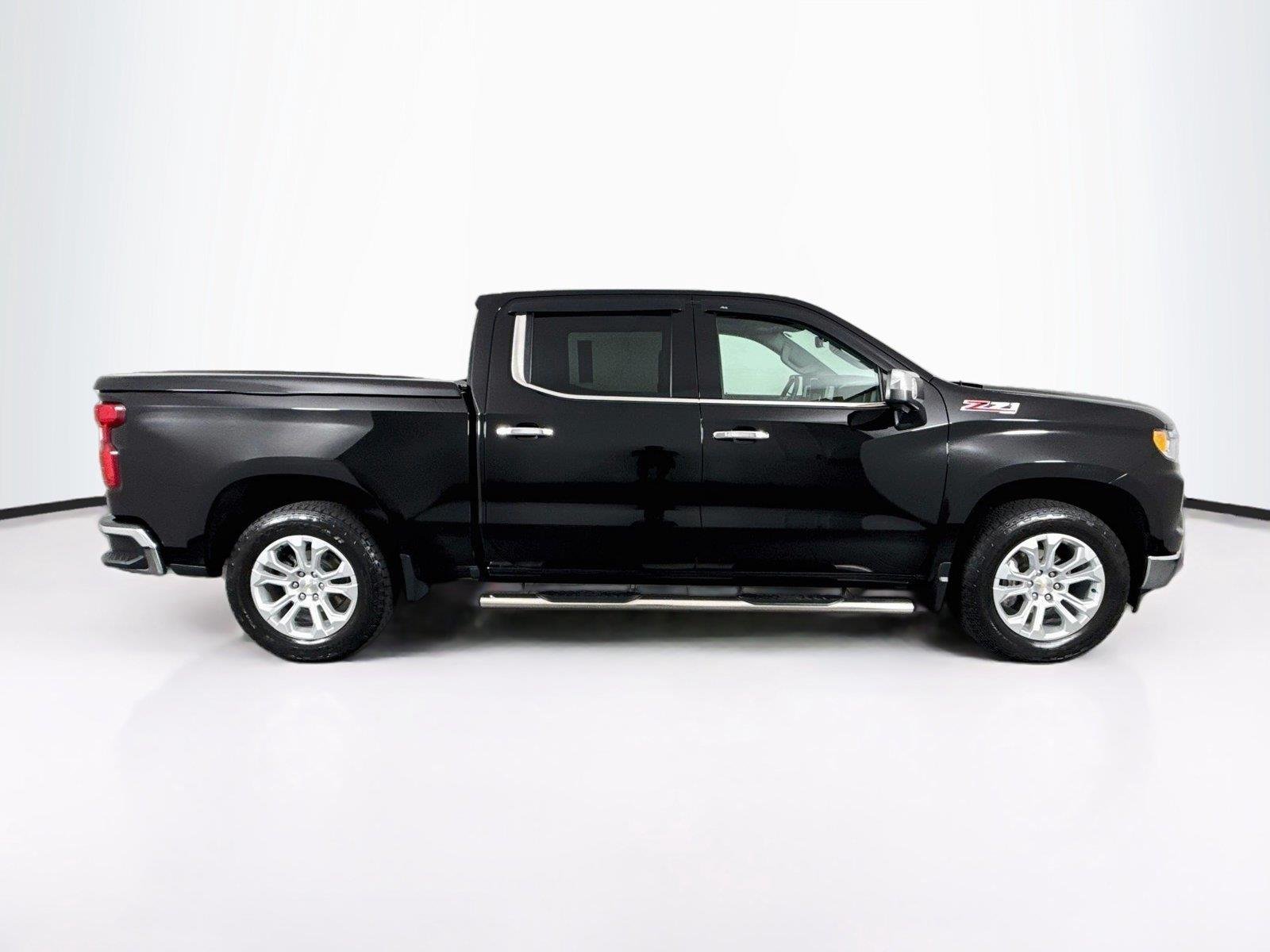 Used 2025 Black Chevrolet LTZ image 11