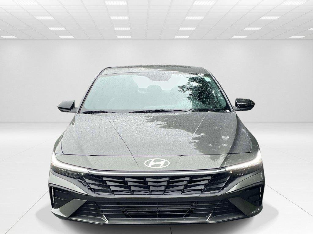 New 2026 Gray Hyundai SEL Sport Plus image 2