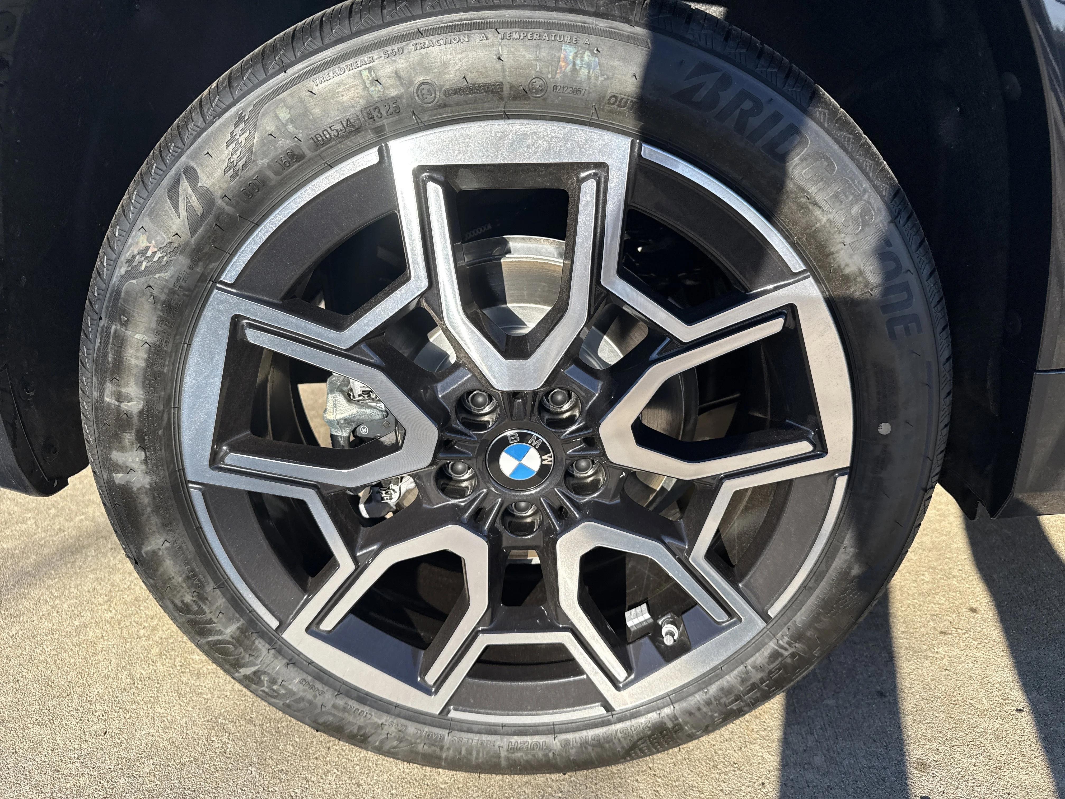 Used 2026 Storm Bay Metallic BMW xDrive28i image 25