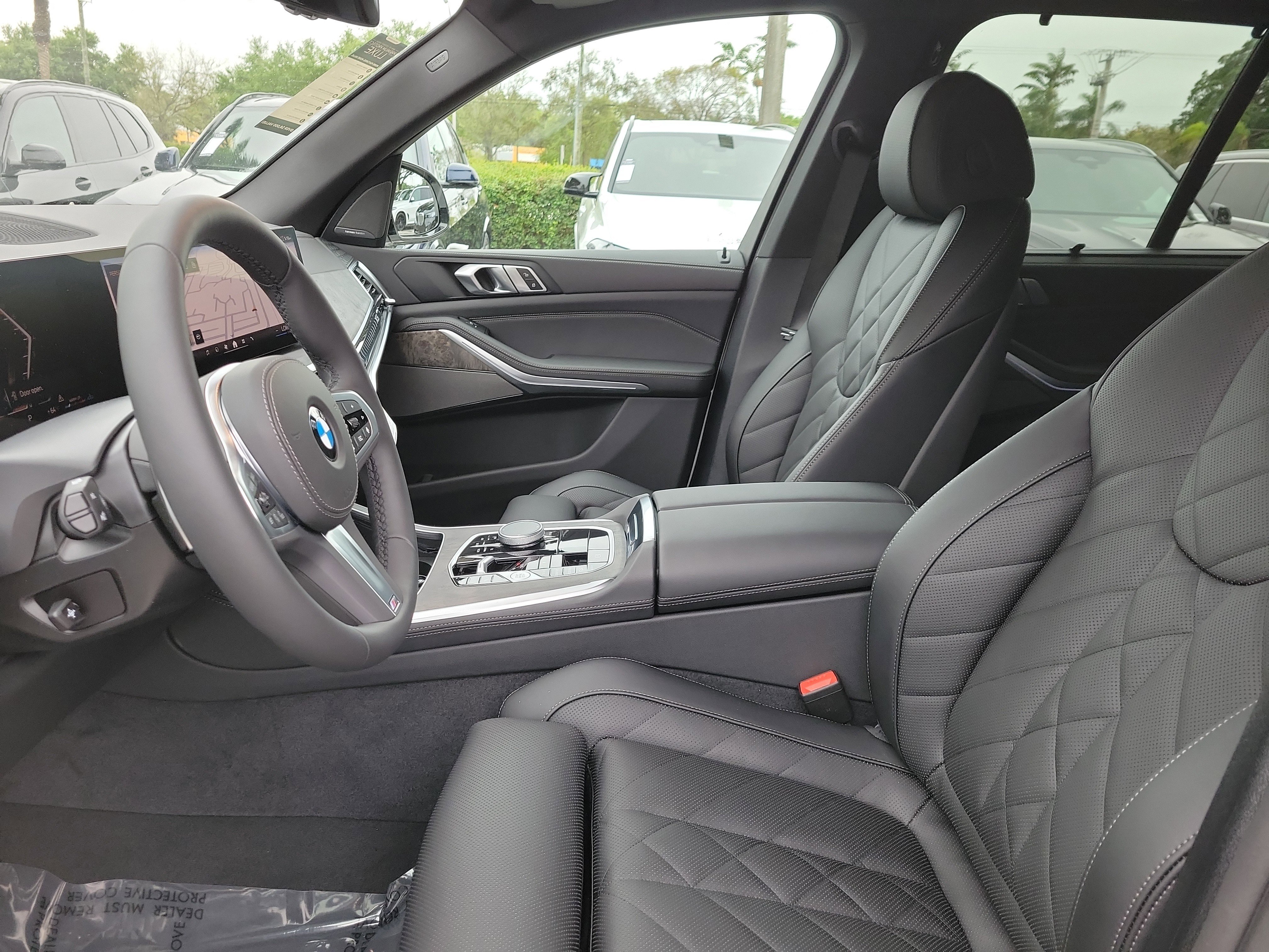 New 2026 Alpine White BMW xDrive40i image 13