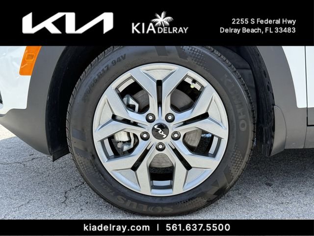 Certified Used 2025 White Kia LX image 30