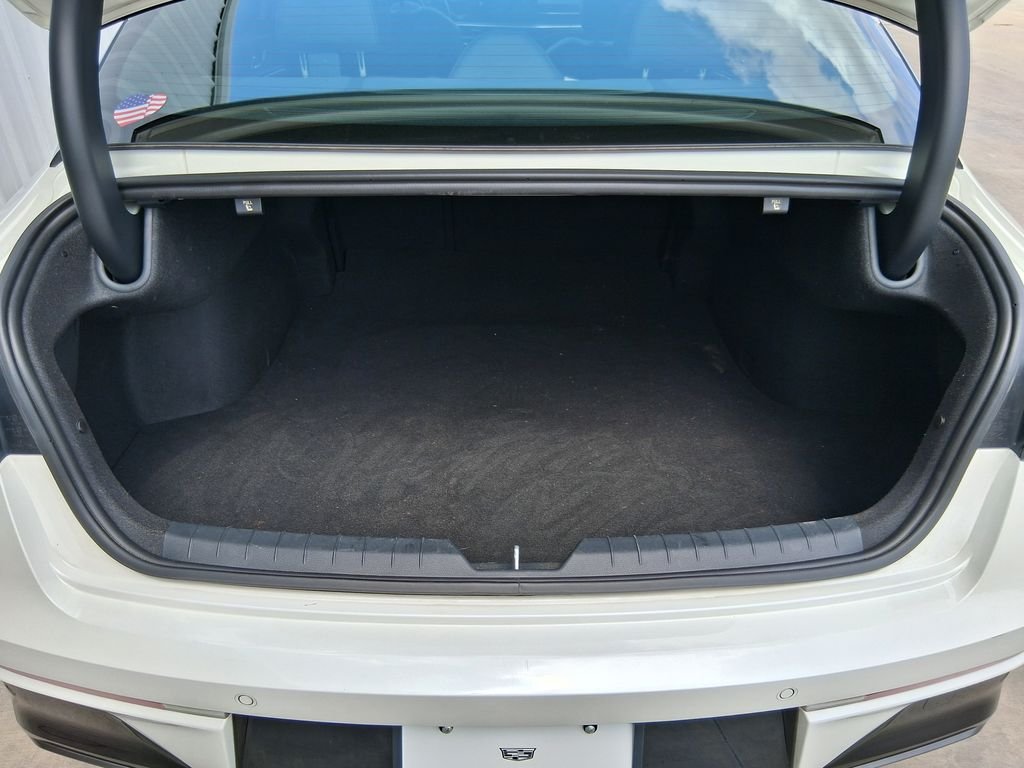 Certified Used 2025 White Kia GT-Line image 6