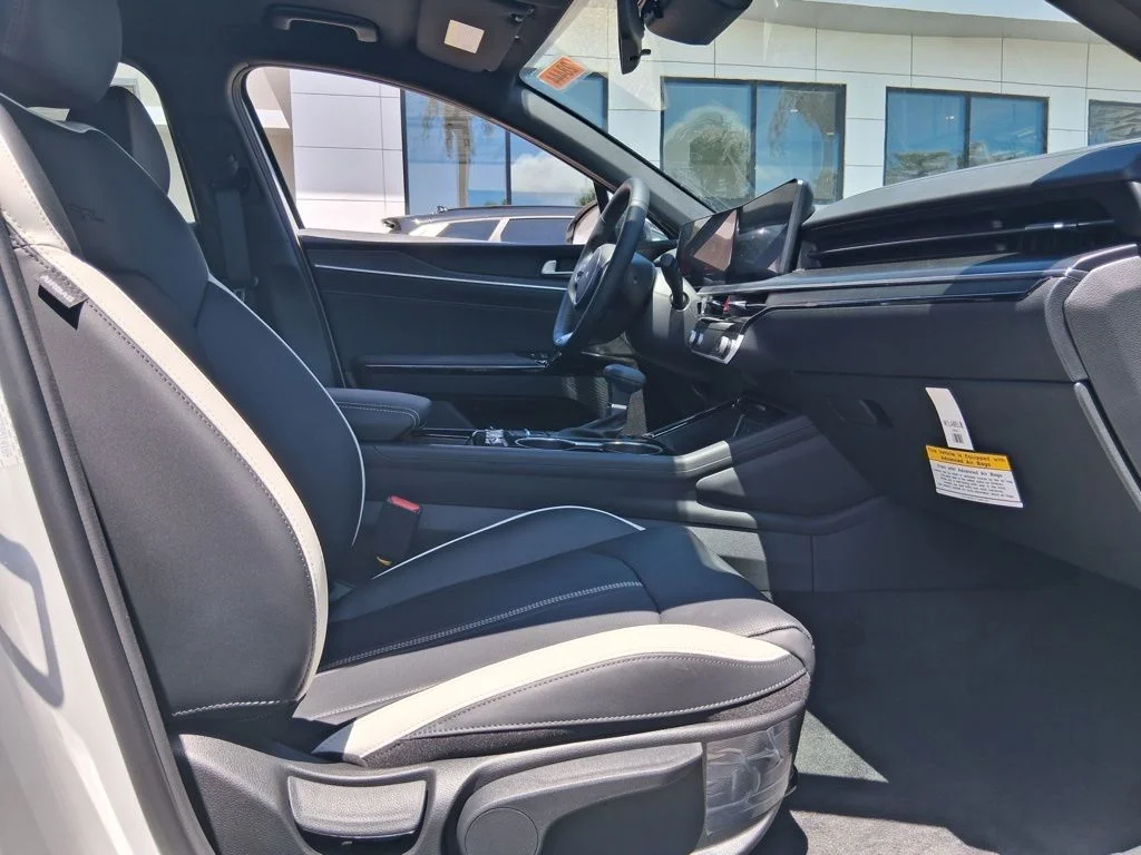 New 2026 White Kia GT-Line image 13