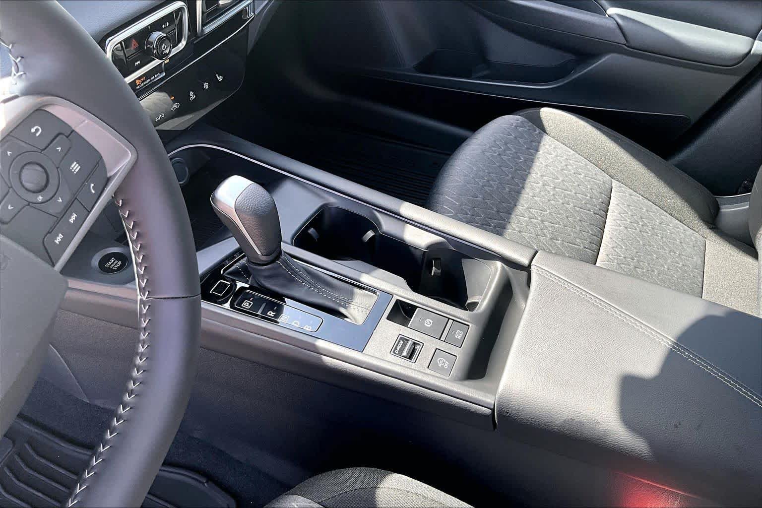 2026 Nissan Sentra SV - Photo 7
