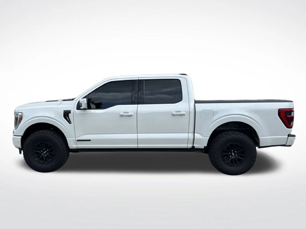 Used 2023 White Metallic Ford Platinum image 8