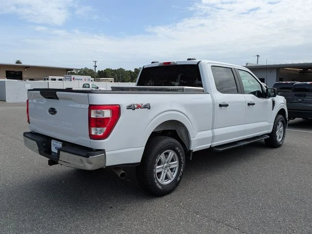 Used 2022 Oxford White Ford XL image 3