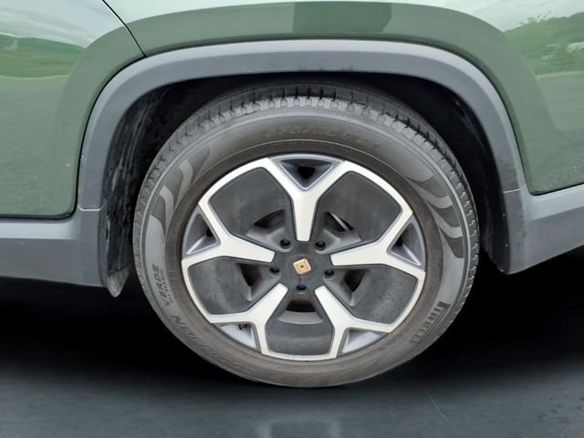 Used 2023 Green Rivian Adventure image 13
