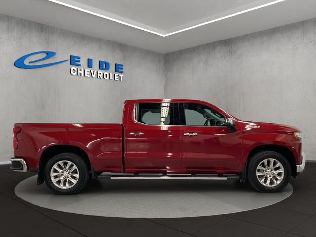Used 2019 Red Chevrolet LTZ image 4
