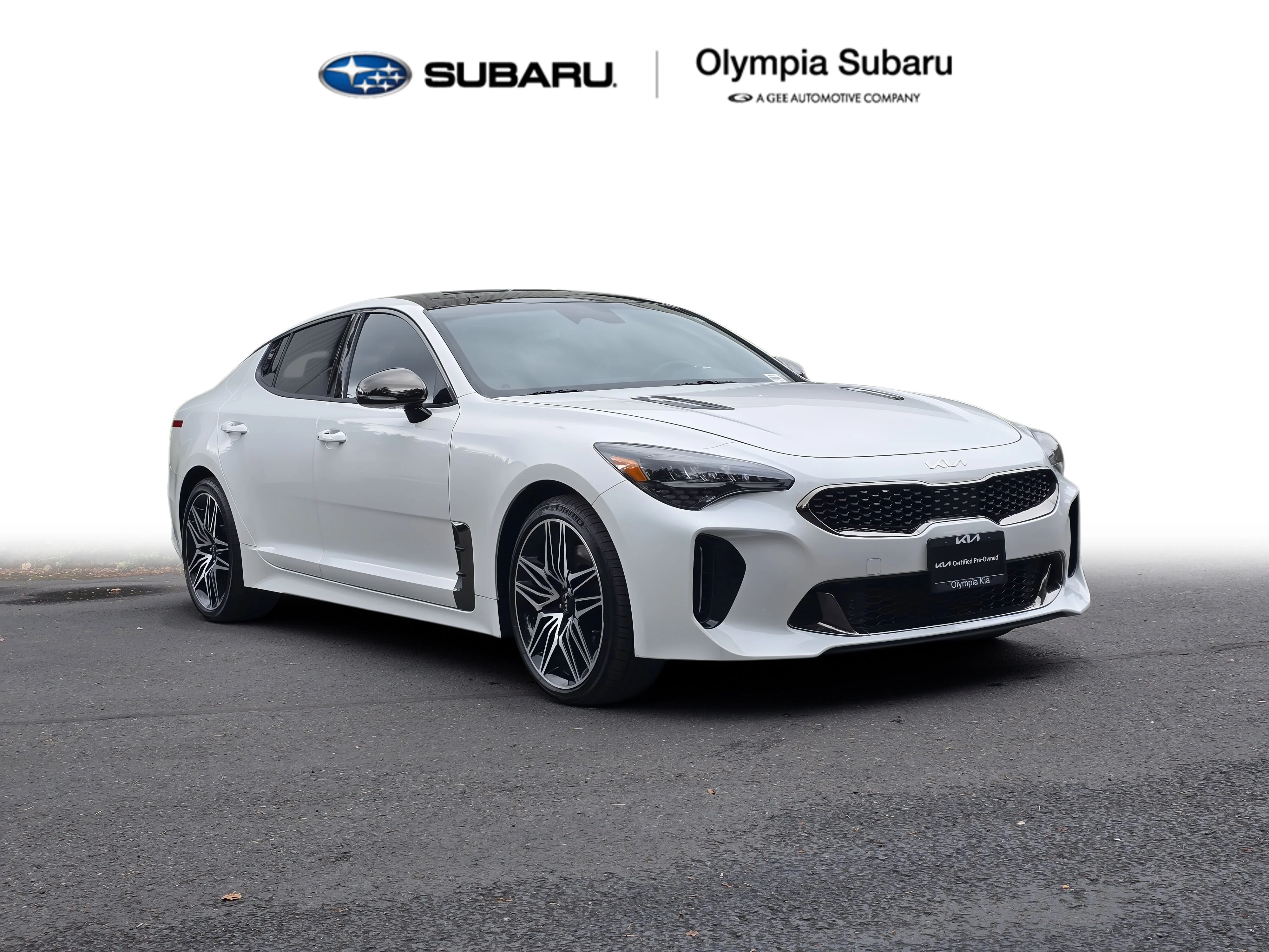 2022 Kia Stinger GT1 AWD's photo