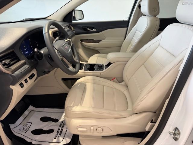Used 2023 White Frost Tricoat GMC Denali image 21