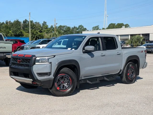 2025 Nissan Frontier PRO-X