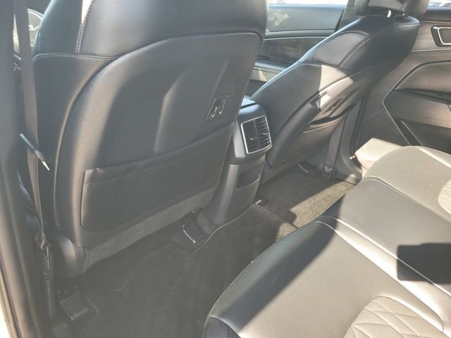 Used 2024 White Kia X-Line image 14