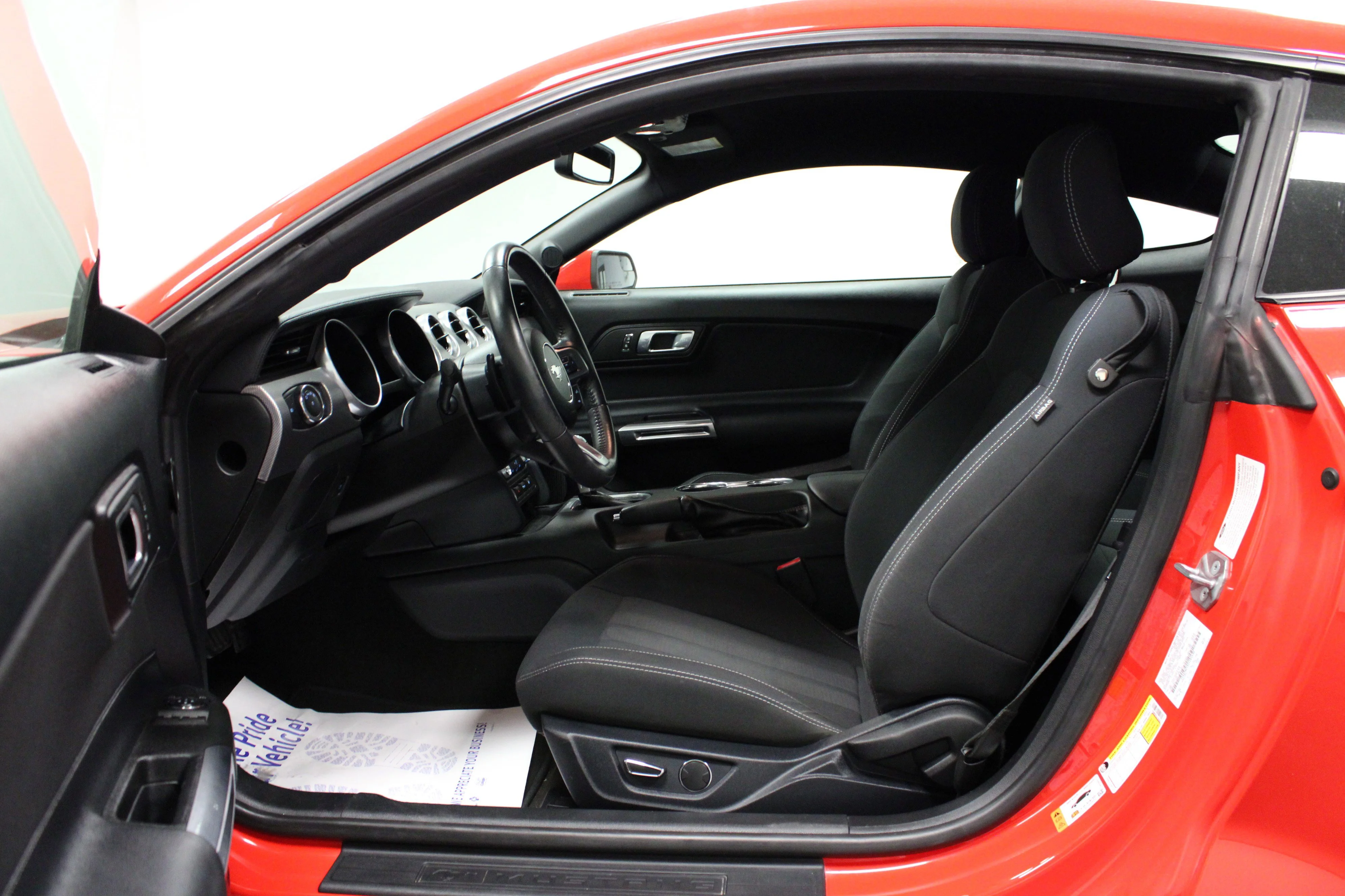 Used 2018 Race Red Ford GT image 12